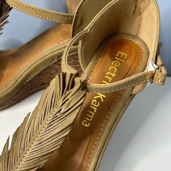 Electric Karma Wedge Heels Olive Sz 8 1/2 - Picture 2 of 10